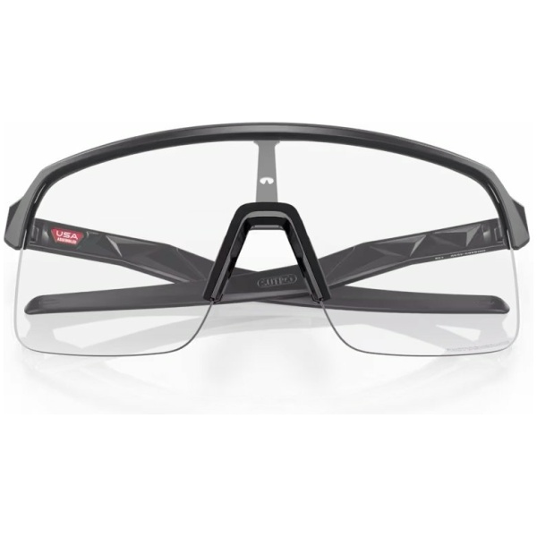 The Sutro family expands with a semi-rimless version of the popular style for greater CLEAR PHOTOCHR