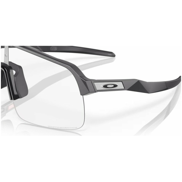 The Sutro family expands with a semi-rimless version of the popular style for greater CLEAR PHOTOCHR - Afbeelding 5